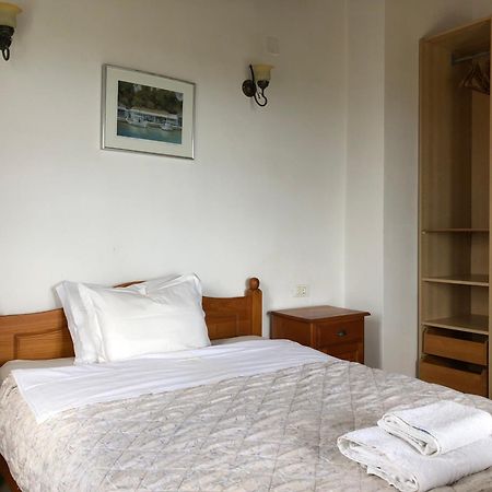 Hikers Villa Trail 5 & 6 Moni Evaggelistrias Exterior foto